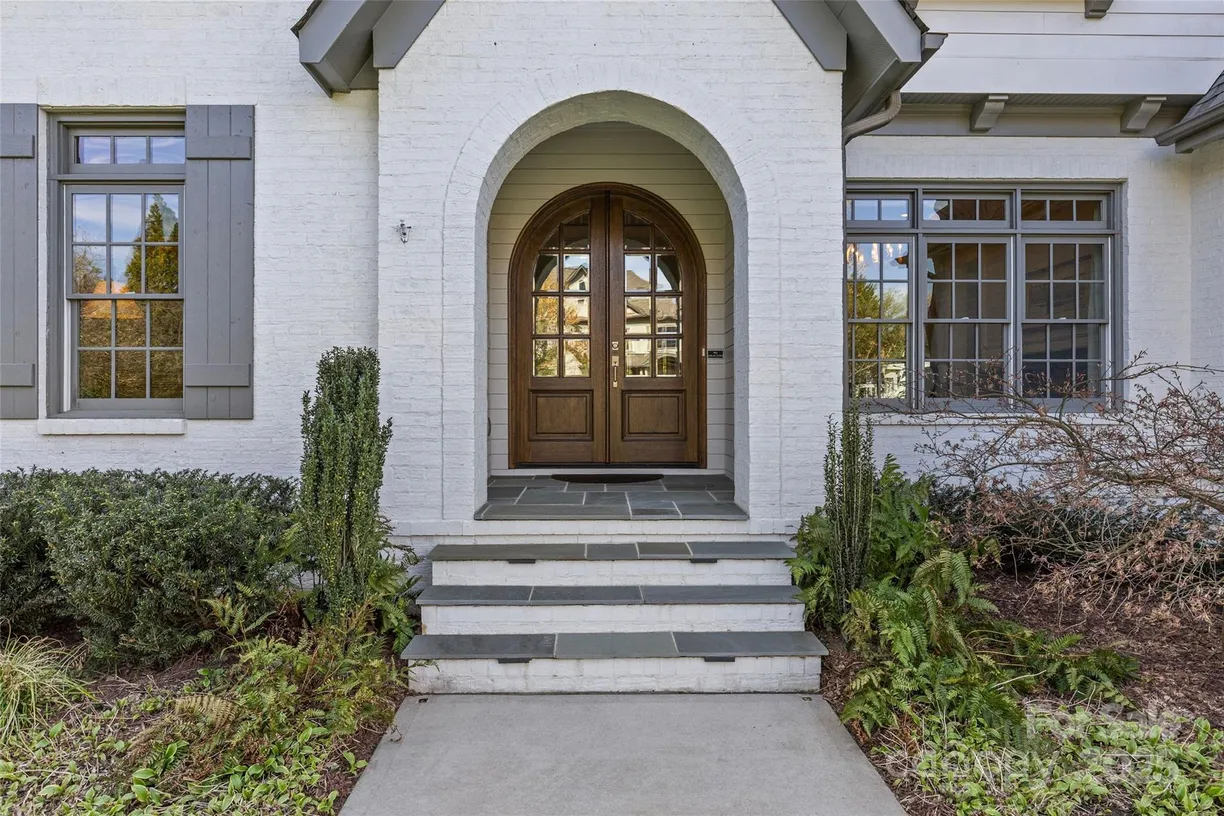 Charlotte Real Estate | View 2137 Foxcroft Woods Lane | Listing