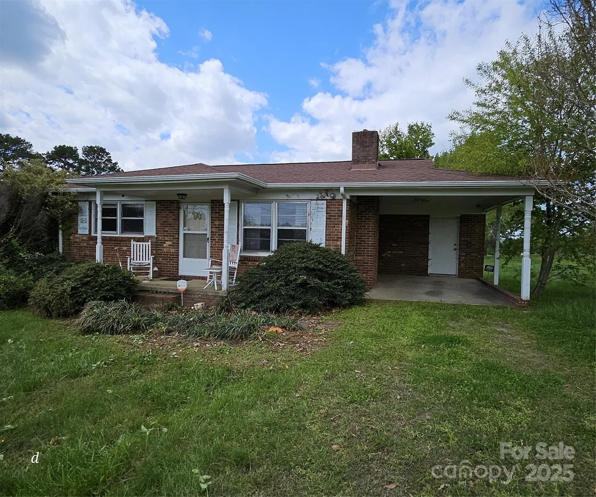 Charlotte Real Estate | View 1217 Stony Point Road | 2 Beds, 1 Bath