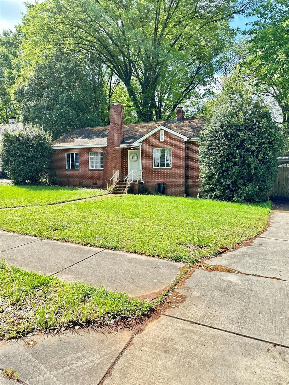 Charlotte Real Estate | View 3507 Rogers Street | 3 Beds, 2 Baths