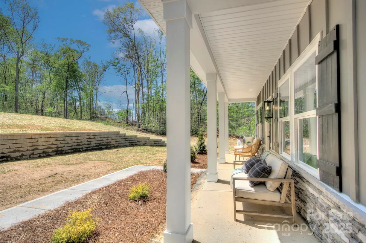 Charlotte Real Estate | View 1033 Harrogate Drive | Listing