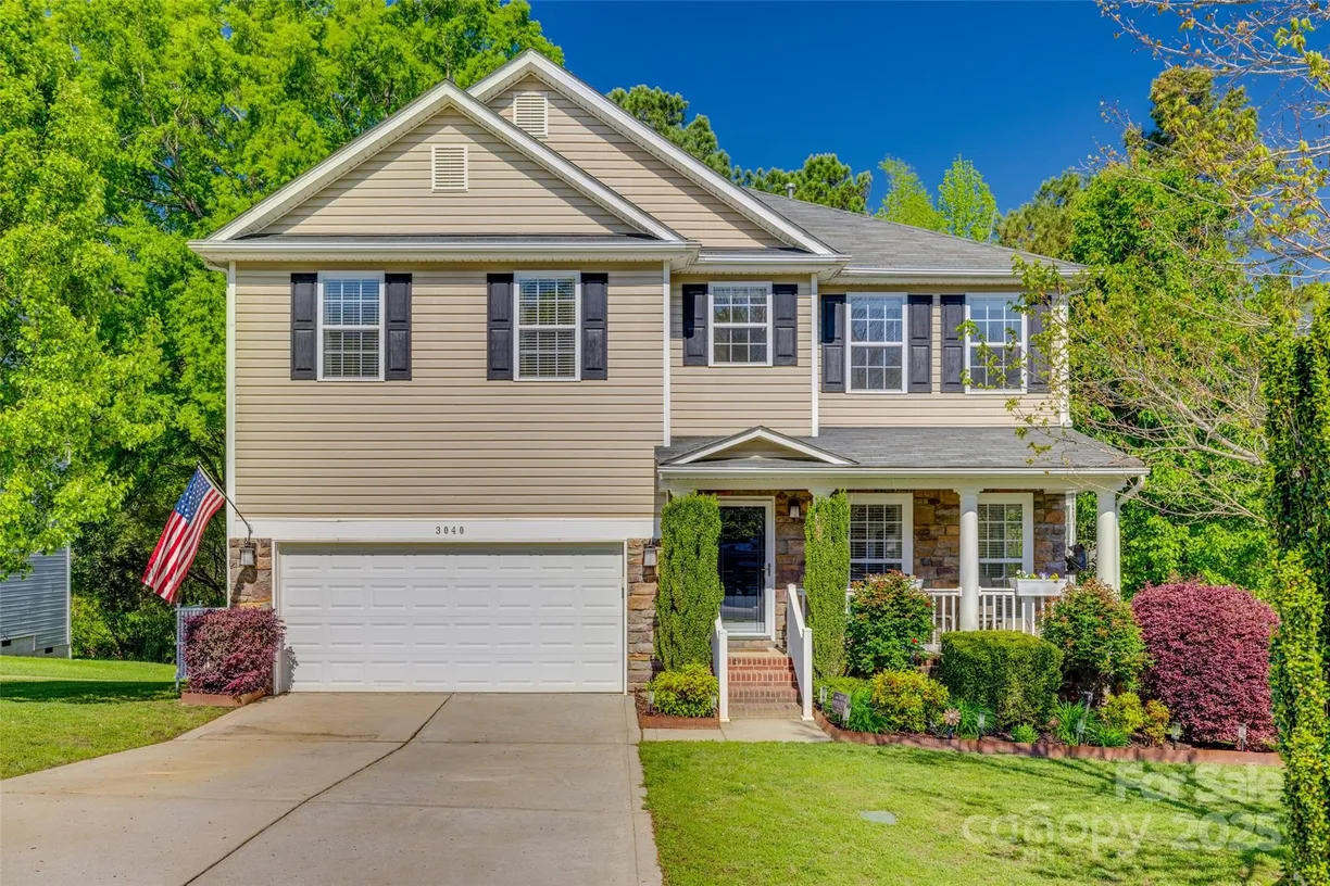 Charlotte Real Estate | View 3040 Sunshower Heights | 3 Beds, 2 Baths