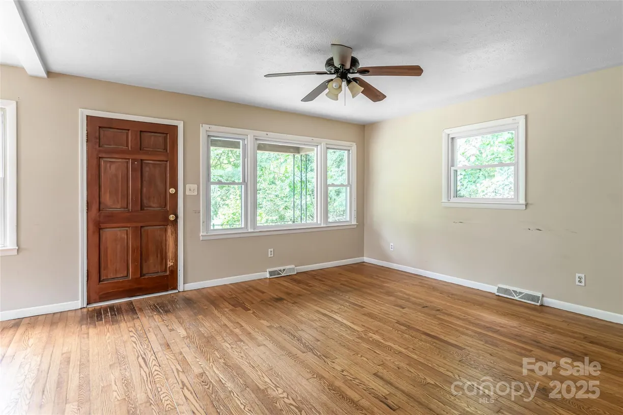 Charlotte Real Estate | View 108 Morningside Drive | Listing