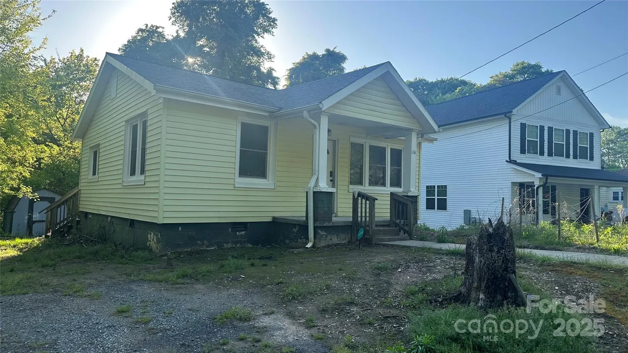 Charlotte Real Estate | View 116 Morning Glory Avenue | 2 Beds, 1 Bath
