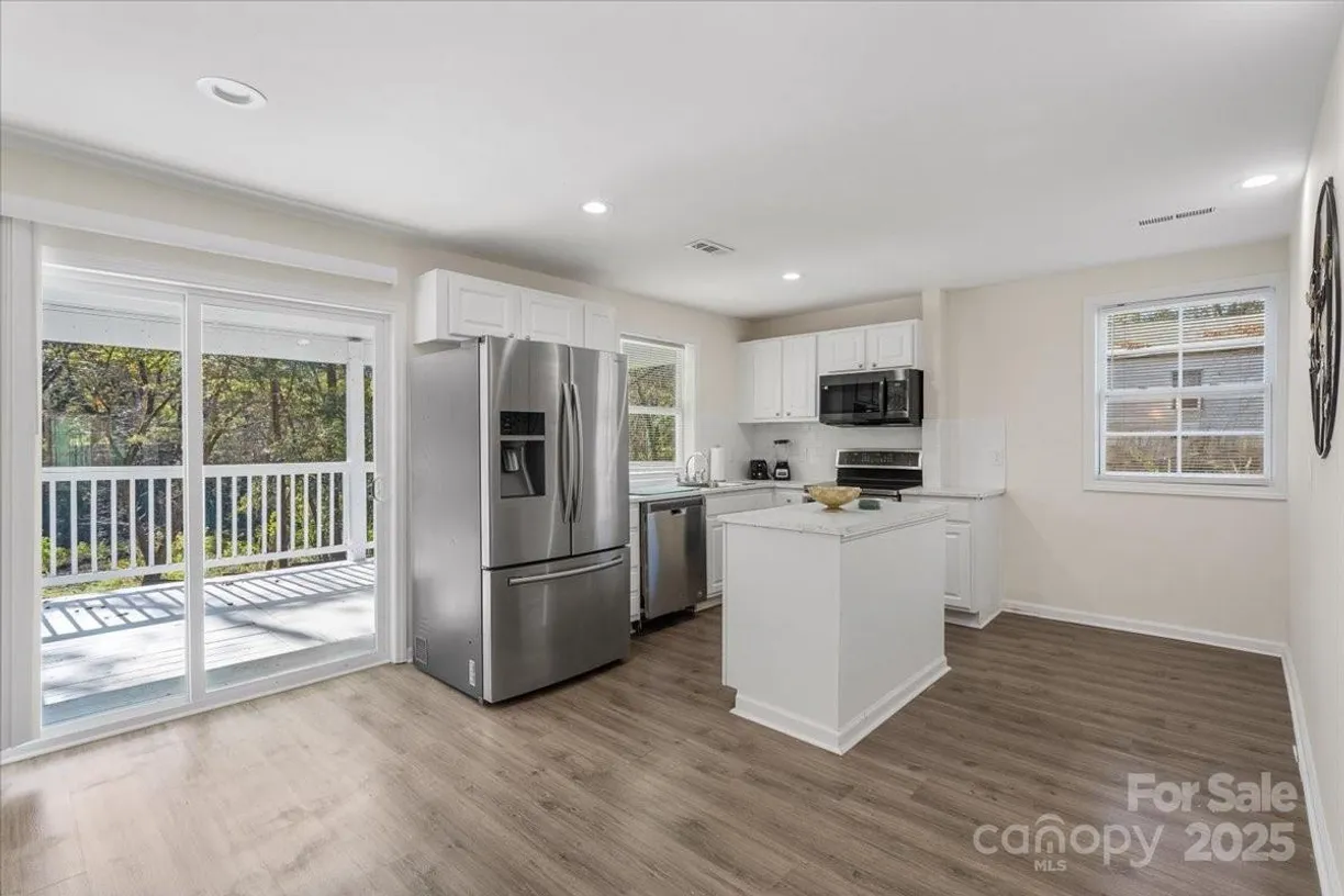 Charlotte Real Estate | View 2403 Mary Avenue | Listing