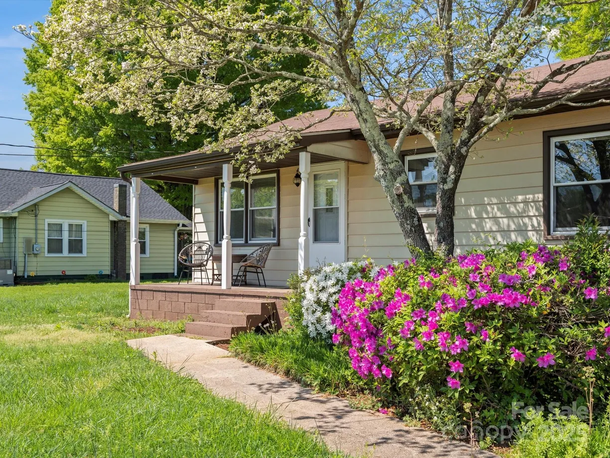 Charlotte Real Estate | View 714 S 8th Street | Listing