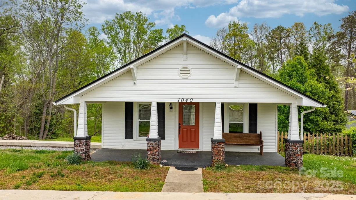 Charlotte Real Estate | View 1040 Orchard Street | 2 Beds, 1 Bath