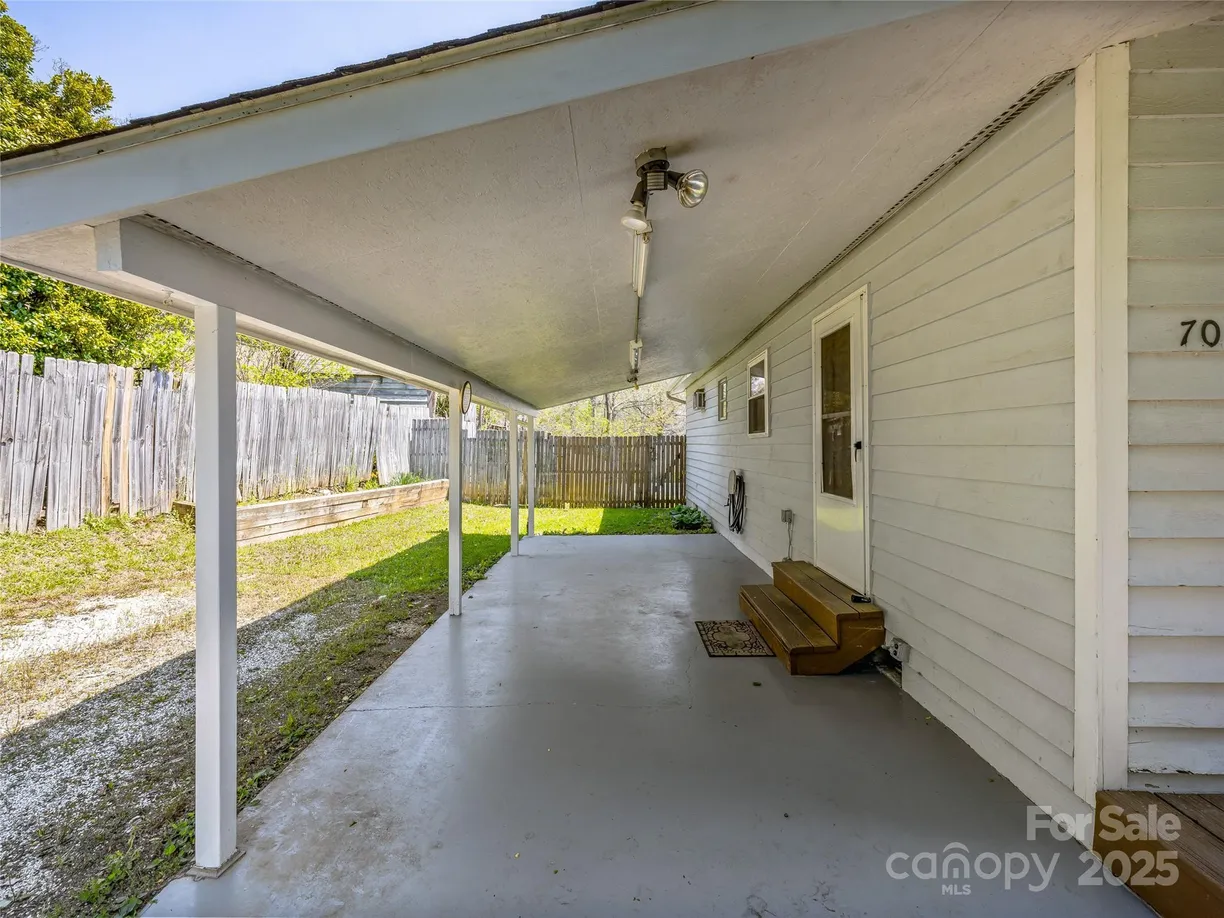 Charlotte Real Estate | View 70 Highland Road | Listing
