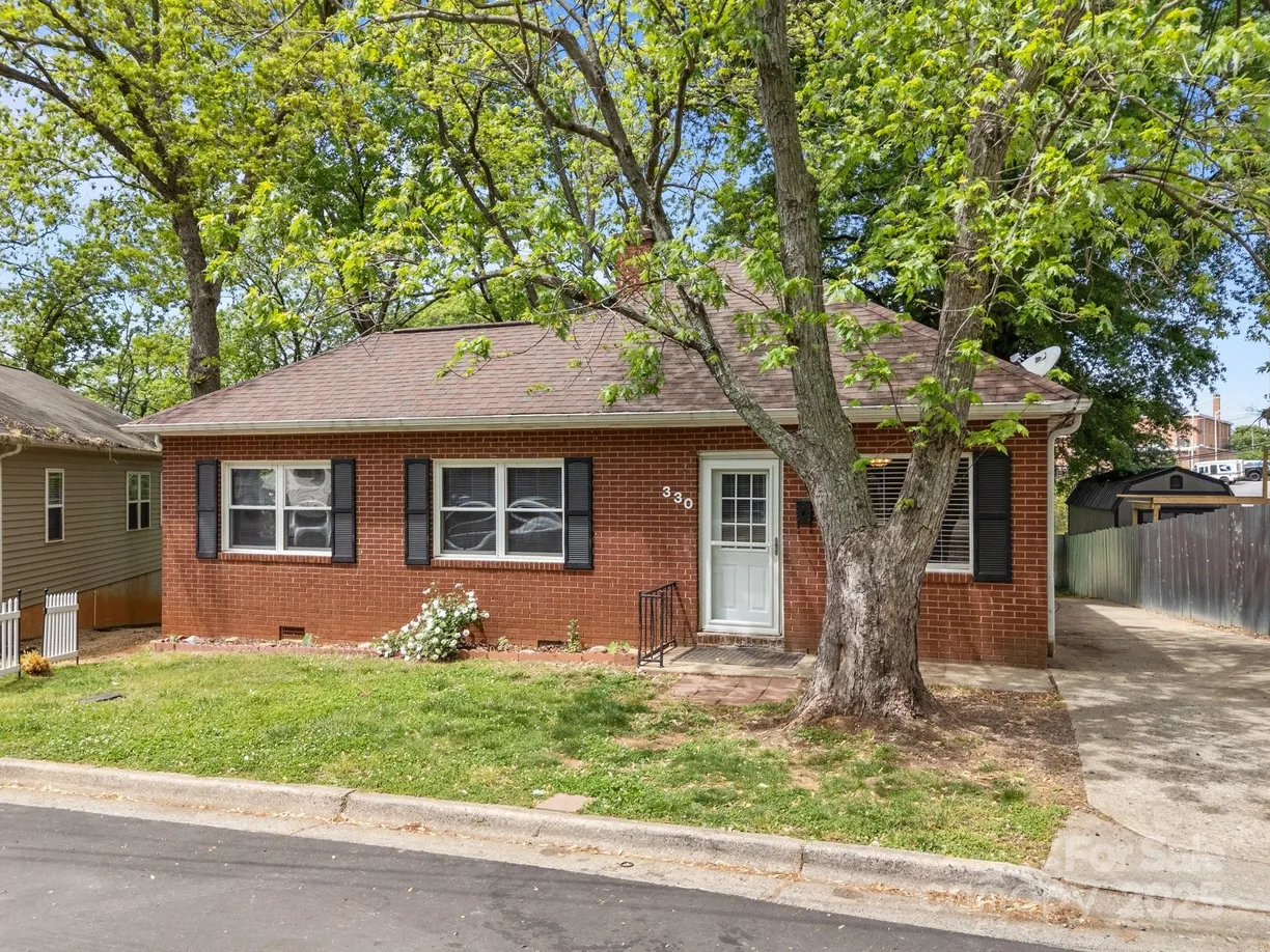 Charlotte Real Estate | View 330 Clover Street | Listing