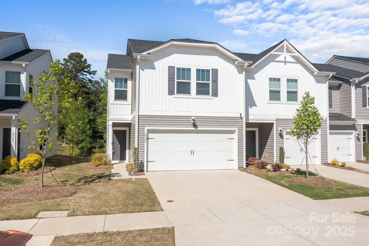 Charlotte Real Estate | View 2340 Belterra Drive | 3 Beds, 2 Baths