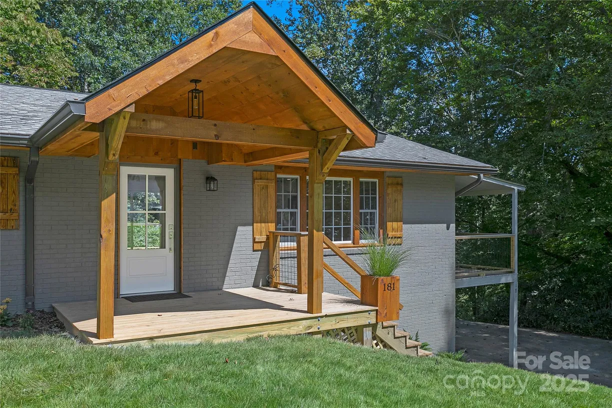 Charlotte Real Estate | View 181 Pleasant Hill Drive | Listing