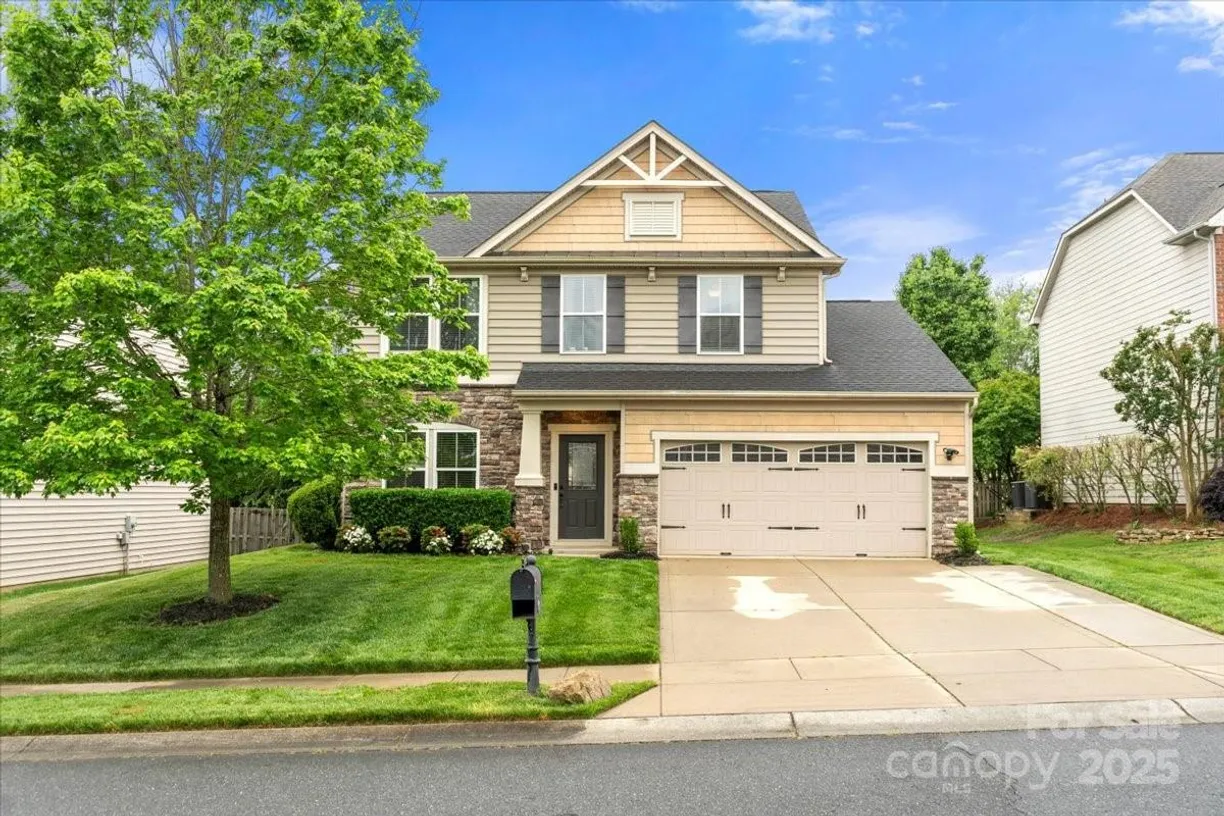 Charlotte Real Estate | View 3039 Keswick Terrace | 3 Beds, 2 Baths