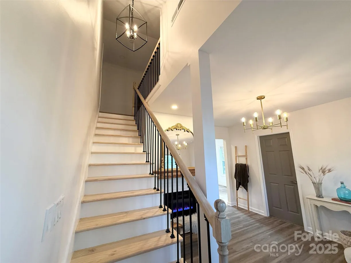 Charlotte Real Estate | View 401 Baker Street | Listing