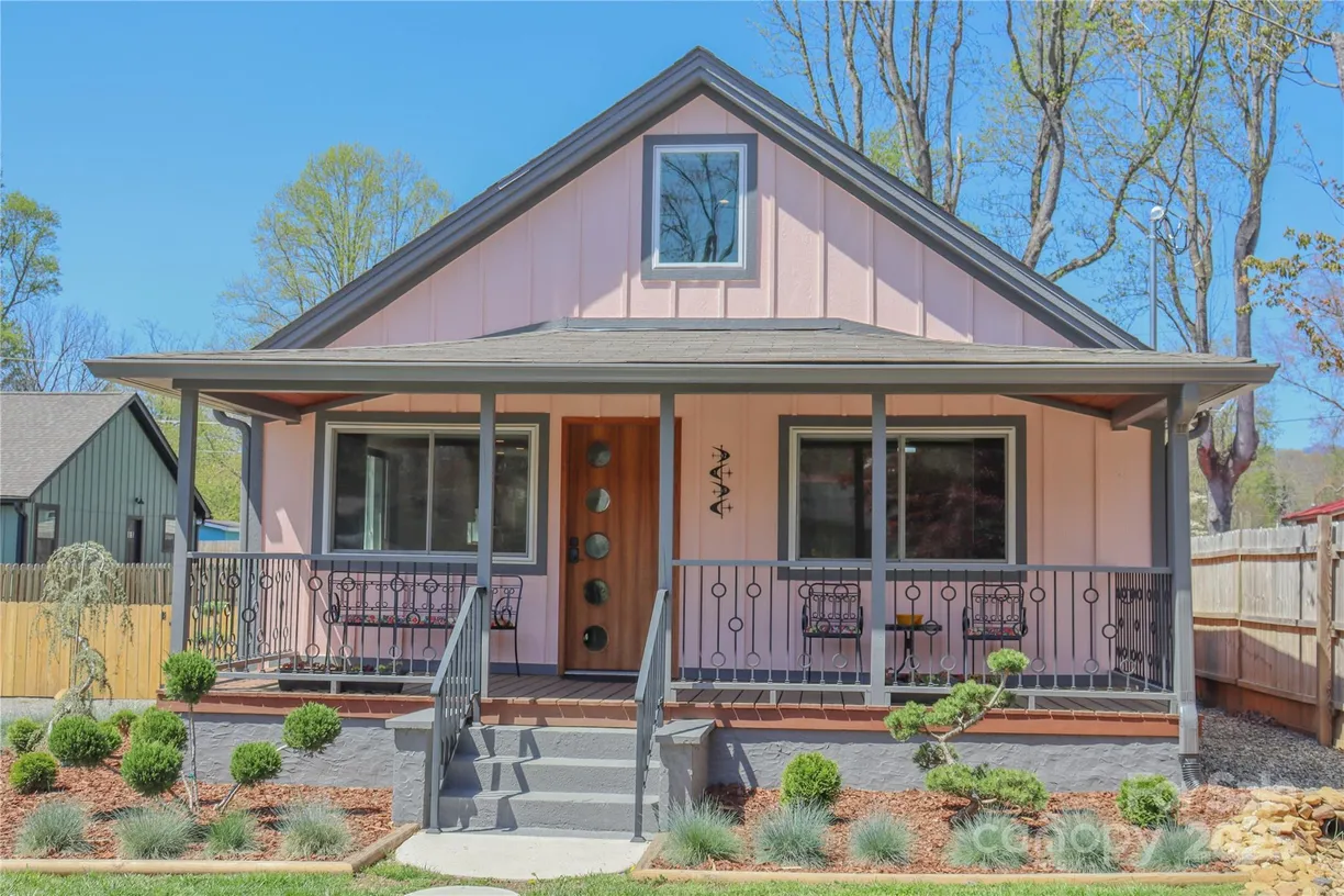 Charlotte Real Estate | View 219 Flat Creek Road | Listing