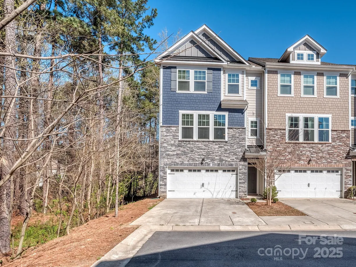 Charlotte Real Estate | View 12214 Ardrey Park Drive | 4 Beds, 3 Baths