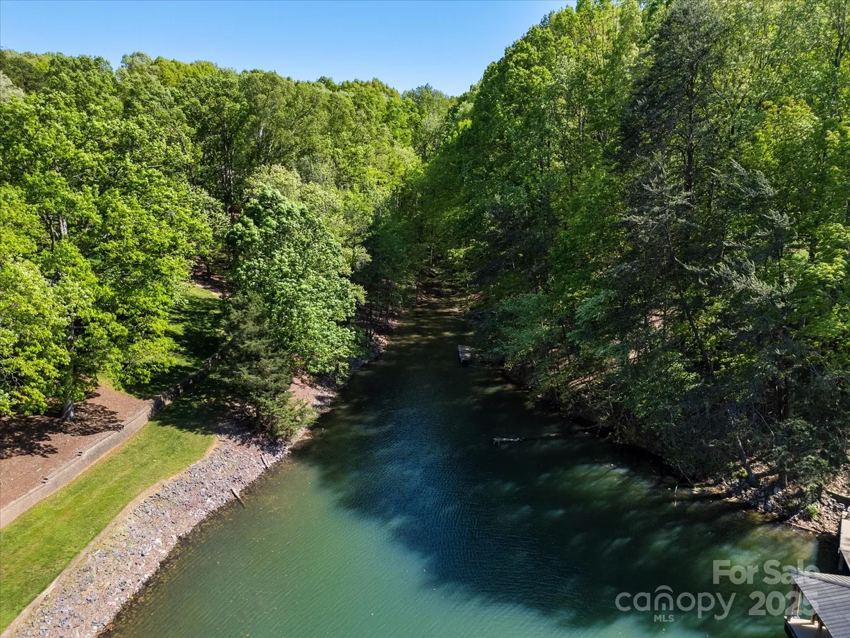 Charlotte Real Estate | View 135 Barksdale Lane | Listing