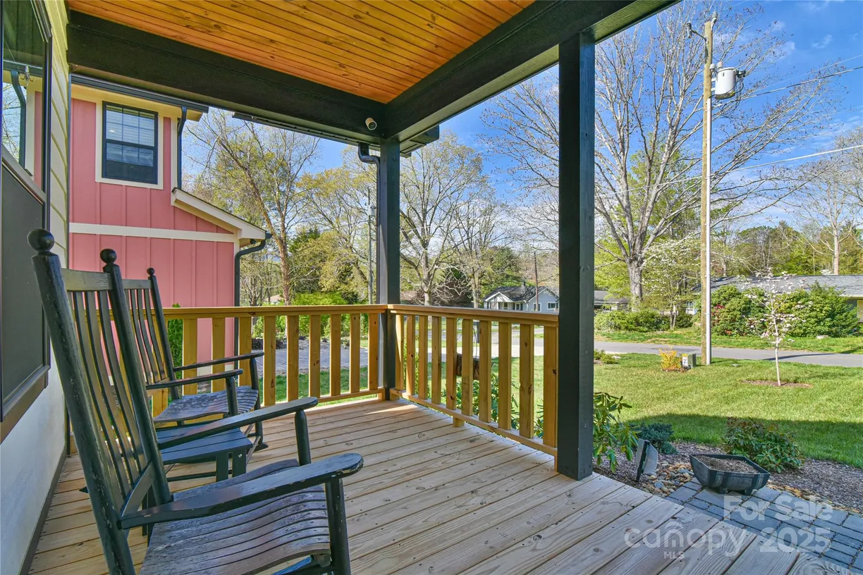 Charlotte Real Estate | View 310 Portmanvilla Road | Listing