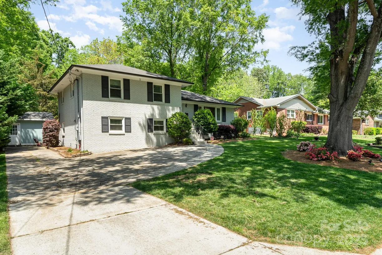 Charlotte Real Estate | View 1043 Nancy Drive | Listing
