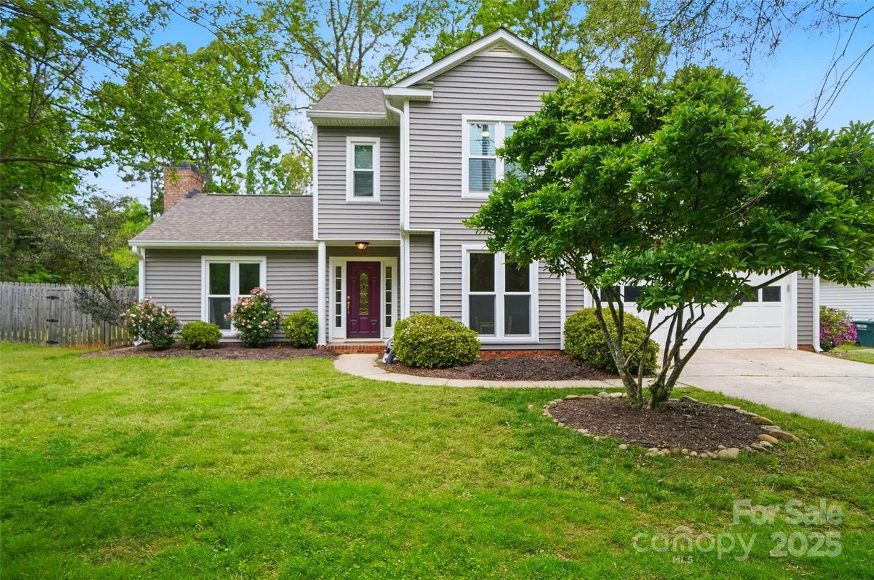 Charlotte Real Estate | View 3908 Brittany Court | 3 Beds, 2 Baths