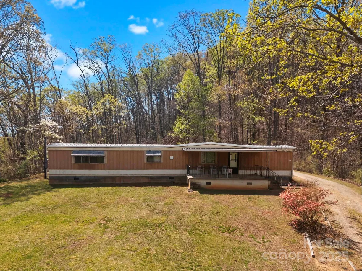 Charlotte Real Estate | View 30 Gertrude Lane | Listing