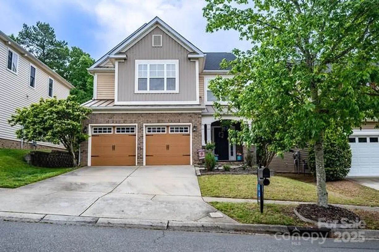 Charlotte Real Estate | View 13936 Mallard Lake Road | 3 Beds, 2 Baths
