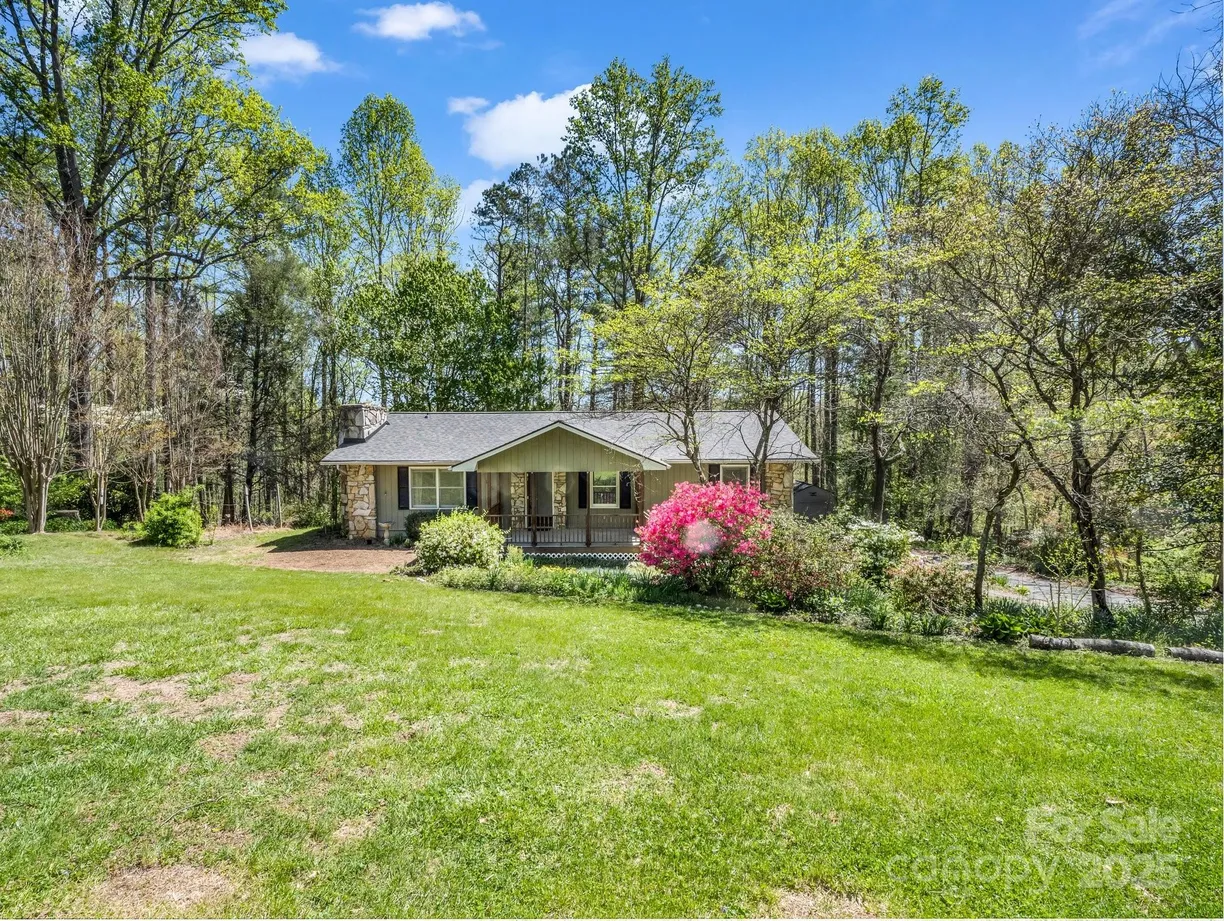 Charlotte Real Estate | View 145 Quail Ridge Road | 3 Beds, 3 Baths