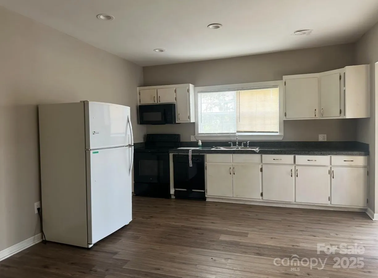 Charlotte Real Estate | View 203 Watt Street | Listing