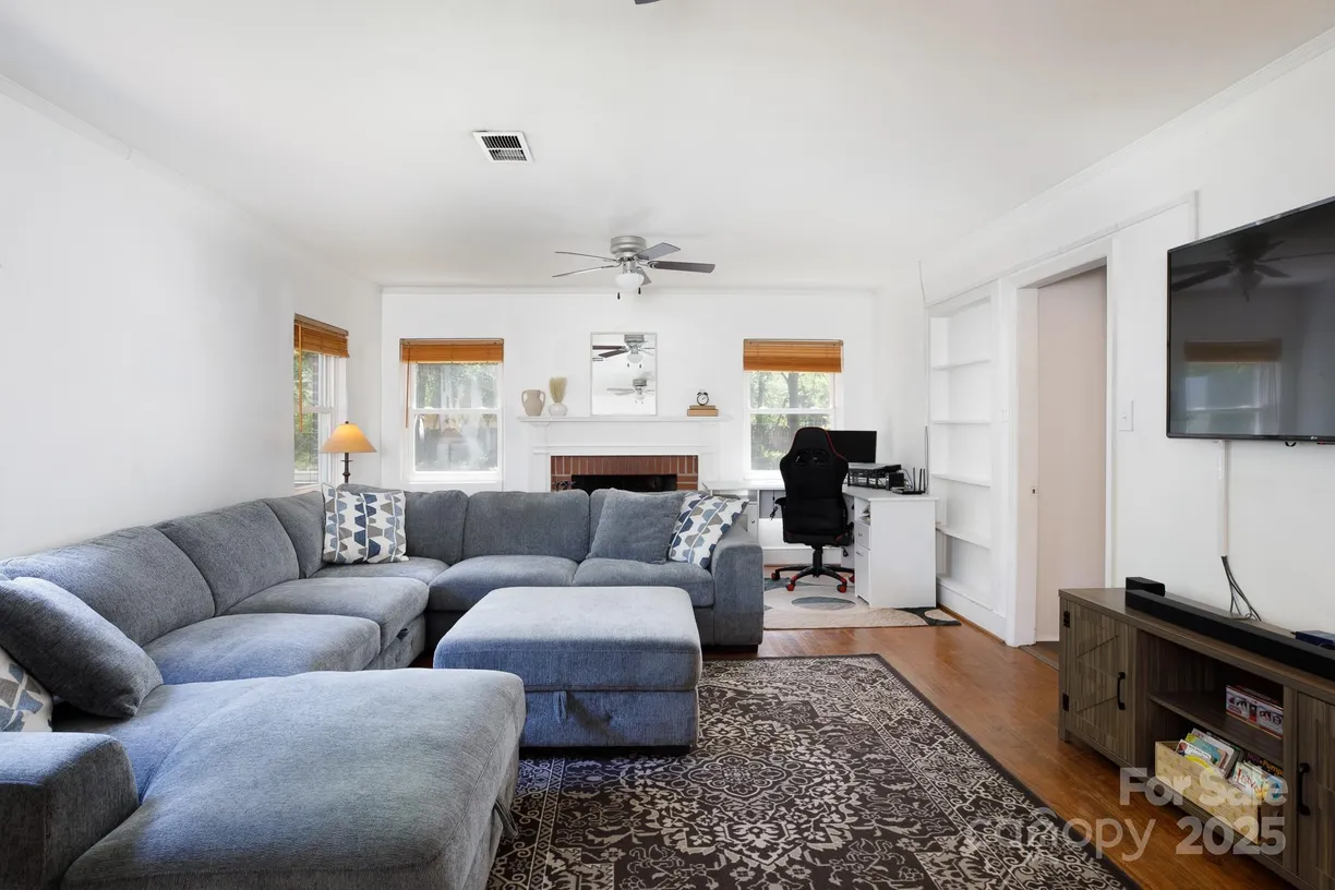 Charlotte Real Estate | View 311 Airport Road | Listing