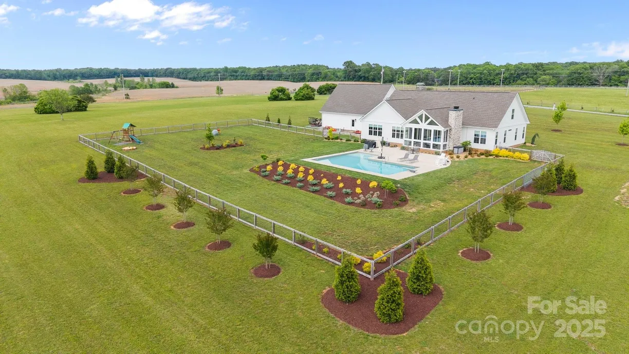 Charlotte Real Estate | View 4316 Nesbit Road | Listing