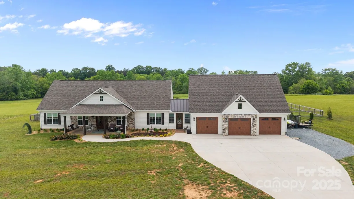 Charlotte Real Estate | View 4316 Nesbit Road | 4 Beds, 2 Baths