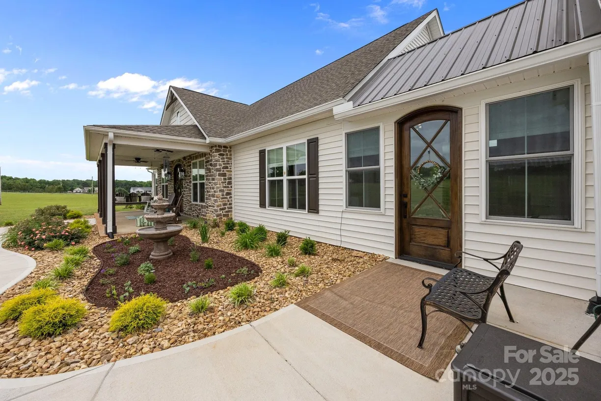 Charlotte Real Estate | View 4316 Nesbit Road | Listing