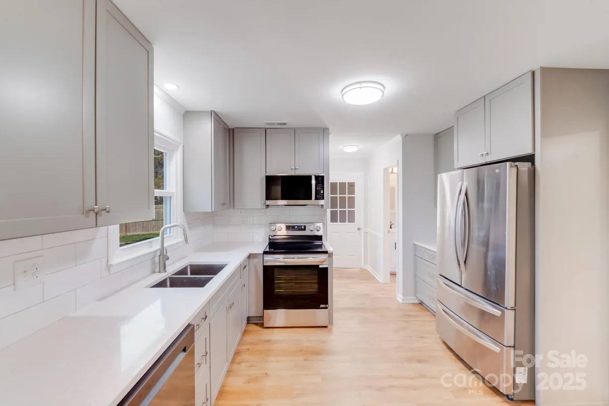 Charlotte Real Estate | View 12620 Sulgrave Drive | Listing