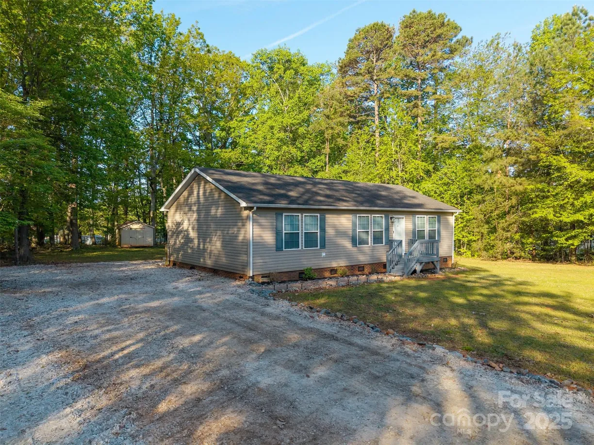 Charlotte Real Estate | View 5039 Pine Springs Drive | Listing