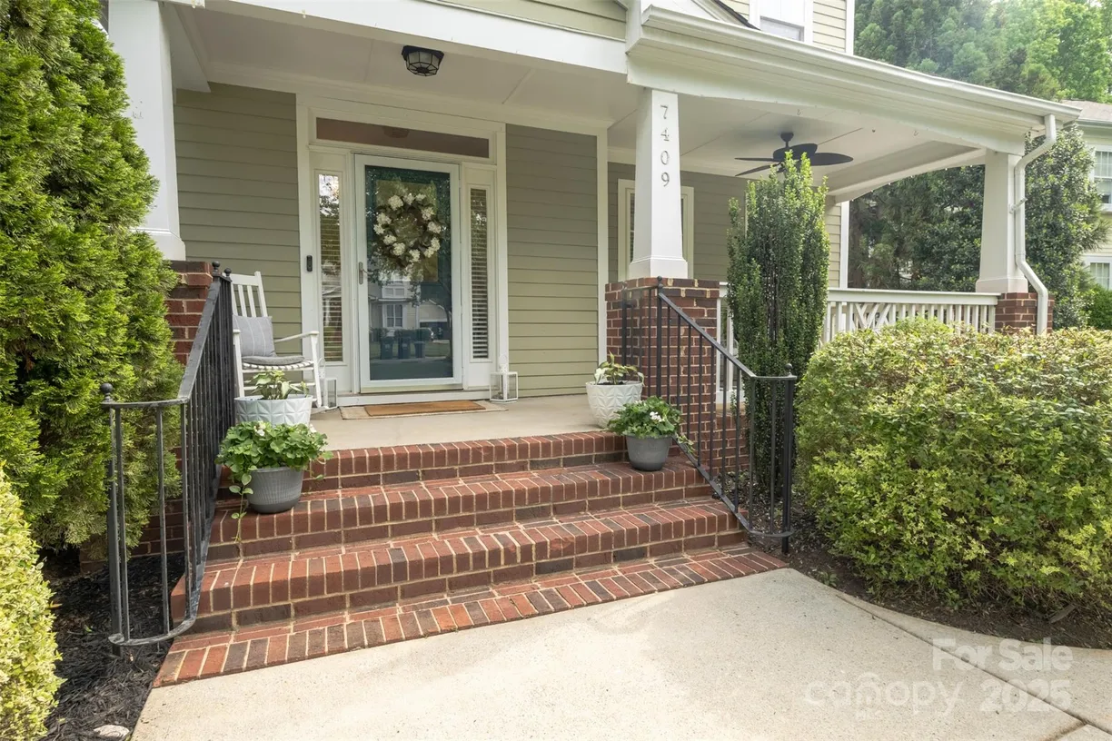 Charlotte Real Estate | View 7409 Gilderstern Glen Court | Listing