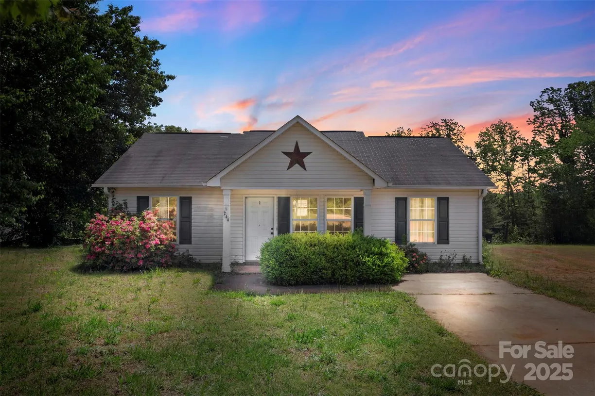 Charlotte Real Estate | View 244 Whitesides Road | 3 Beds, 2 Baths