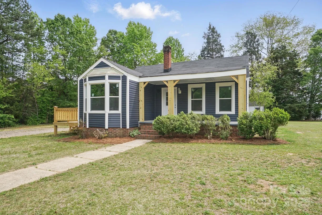 Charlotte Real Estate | View 410 E 17th Street | Listing