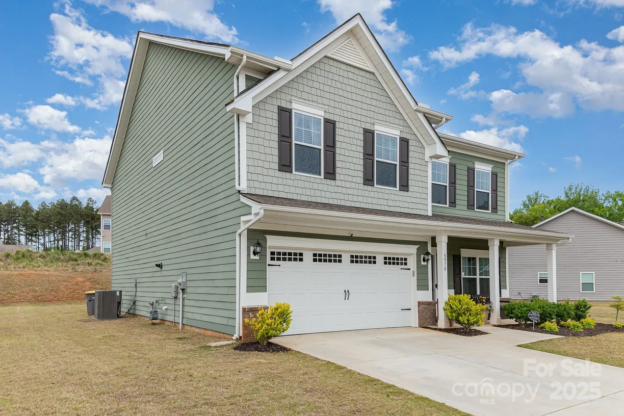 Charlotte Real Estate | View 6070 Trinity Crossing Circle | Listing