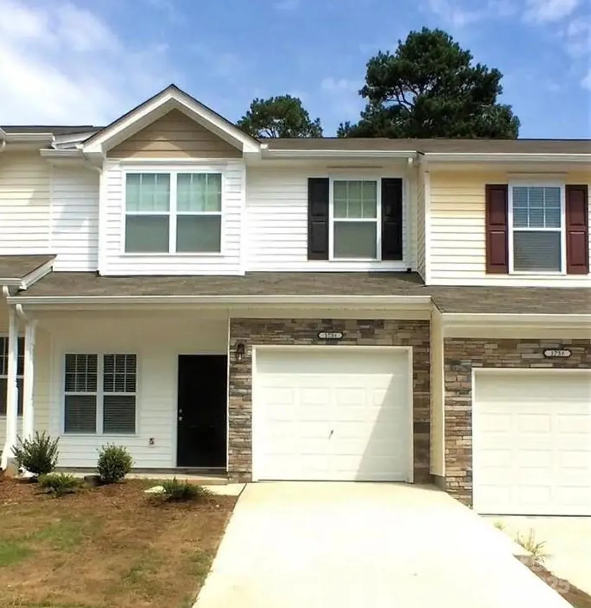 Charlotte Real Estate | View 175 Limerick Road, C | 3 Beds, 2 Baths