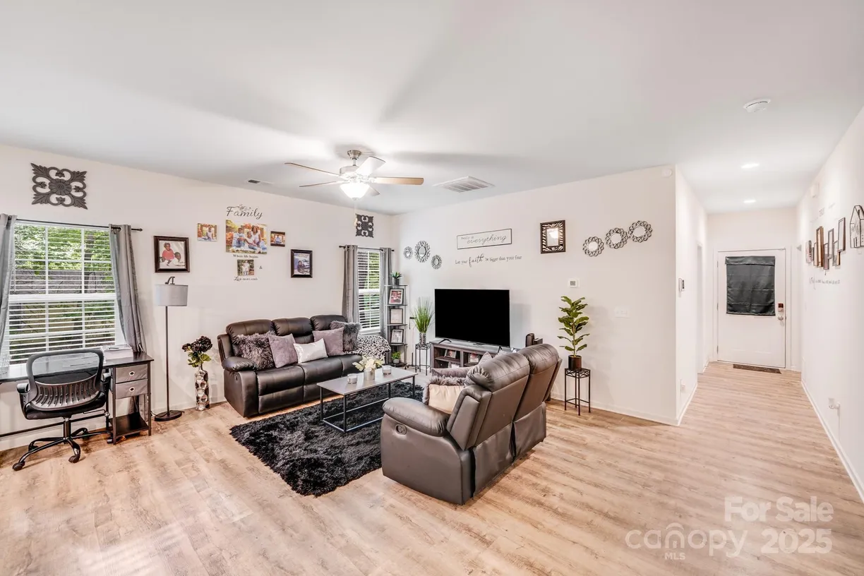 Charlotte Real Estate | View 205 E Maine Avenue | Listing