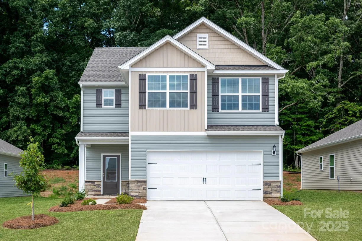 Charlotte Real Estate | View 3339 Burberry Drive | 3 Beds, 2 Baths