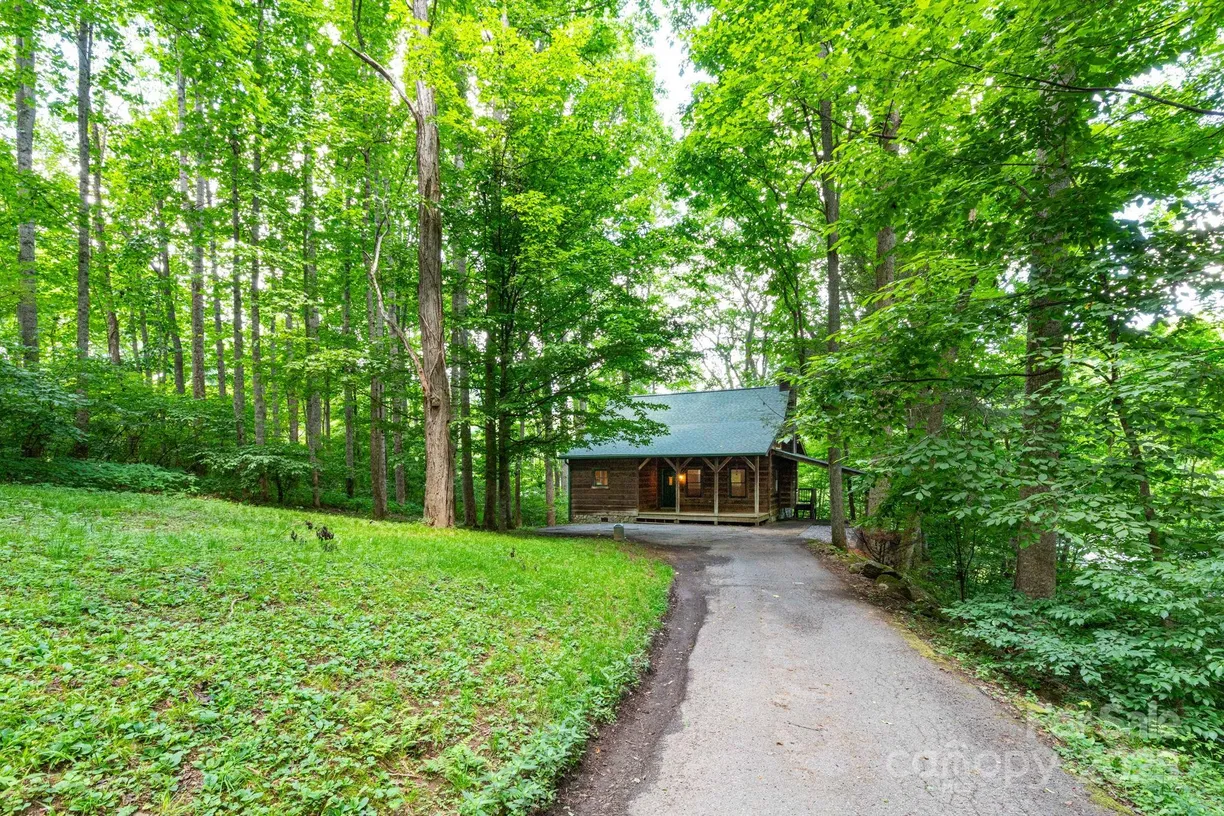 25 Trillium Trace, Maggie Valley, NC 28751 Property for sale