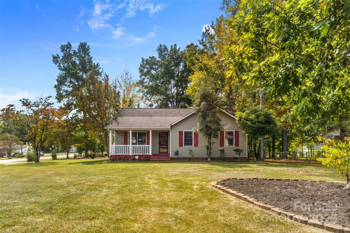 2282 White Pine Court Lancaster SC 29720 Property for sale