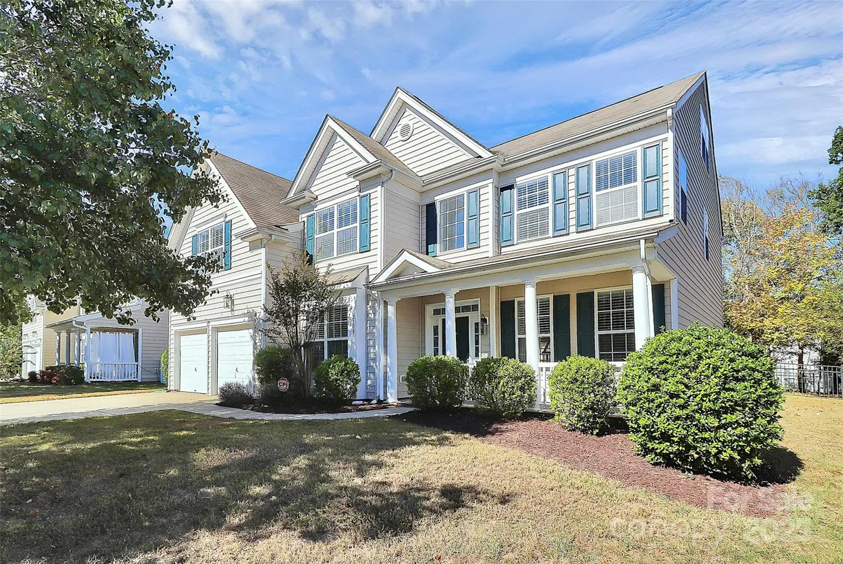 2108 Oakcliffe Court, Harrisburg, NC 28075 Property for sale