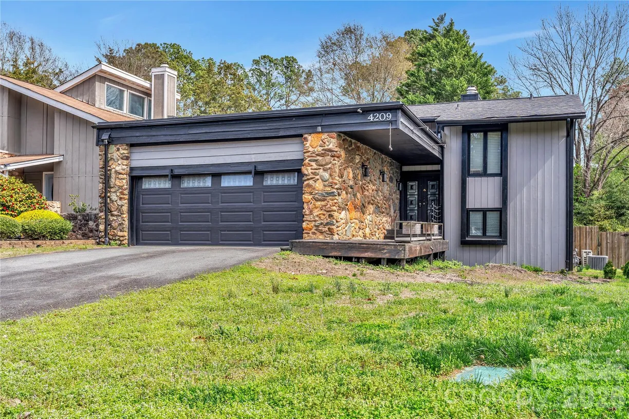 4209 Burning Tree Drive, Charlotte, NC 28277 Property for sale