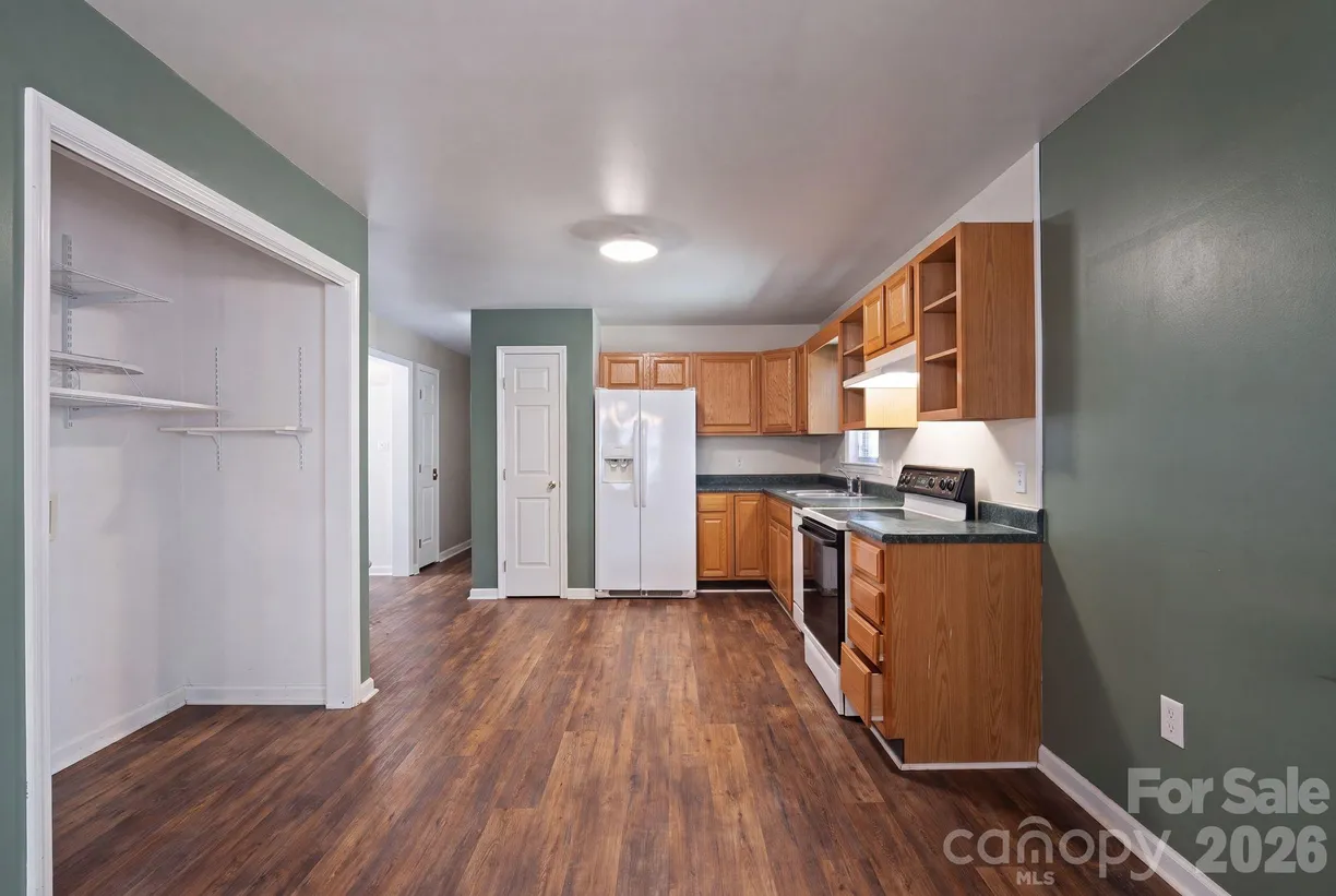 23 Rolling Hill Drive, Asheville, NC 28806 Property for sale