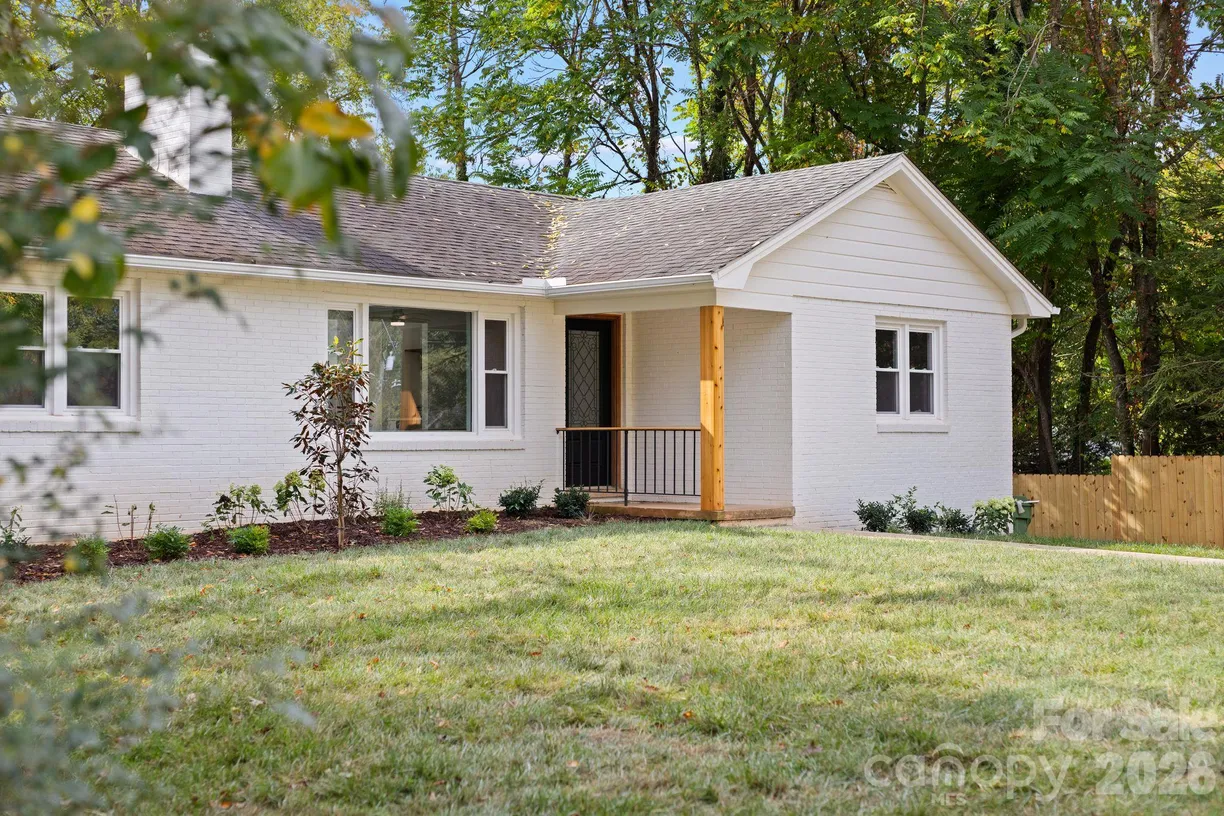 80 Clarendon Road, Asheville, NC 28806 Property for sale