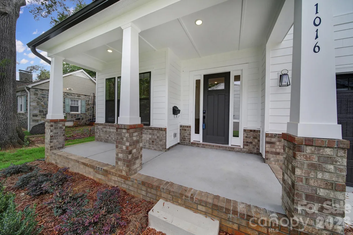 1016 Rockway Drive, Charlotte, NC 28205 Property for sale