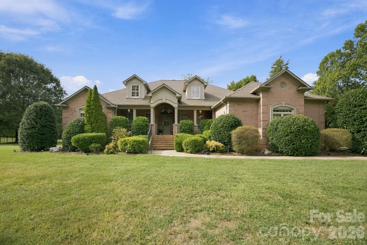 6026 Stonepath Lane, Waxhaw, NC 28173 Property for sale