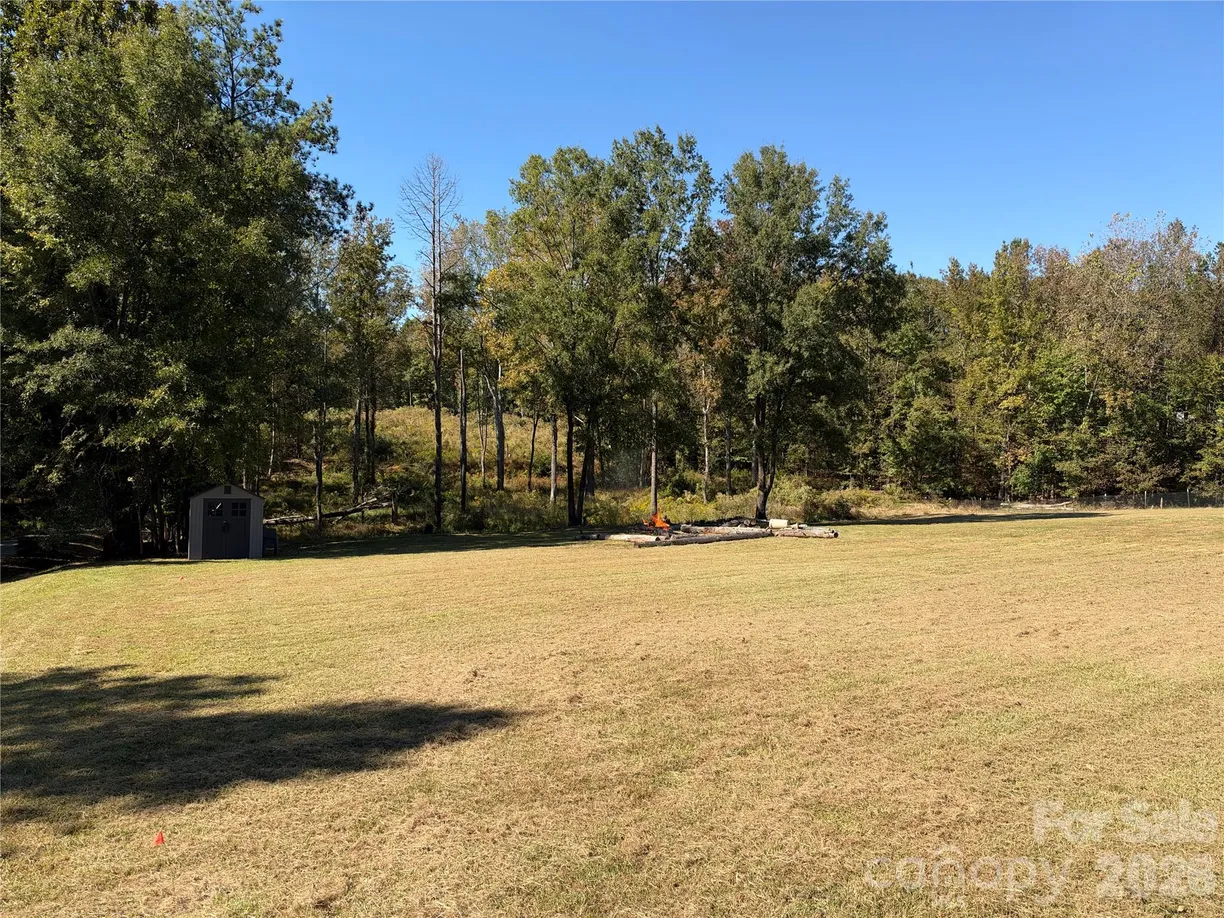 13490 Mullis Road, Midland, NC 28107 Property for sale