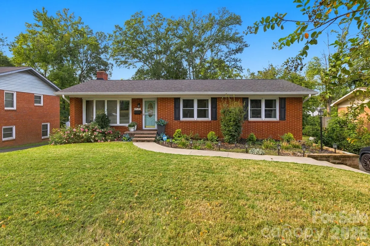6520 Candlewood Drive, Charlotte, NC 28210 Property for sale