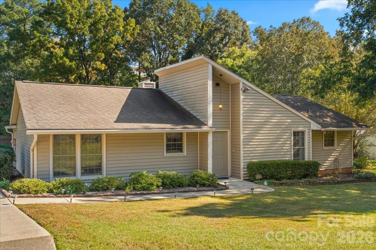 838 Silver Fox Drive, Concord, NC 28025 Property for sale